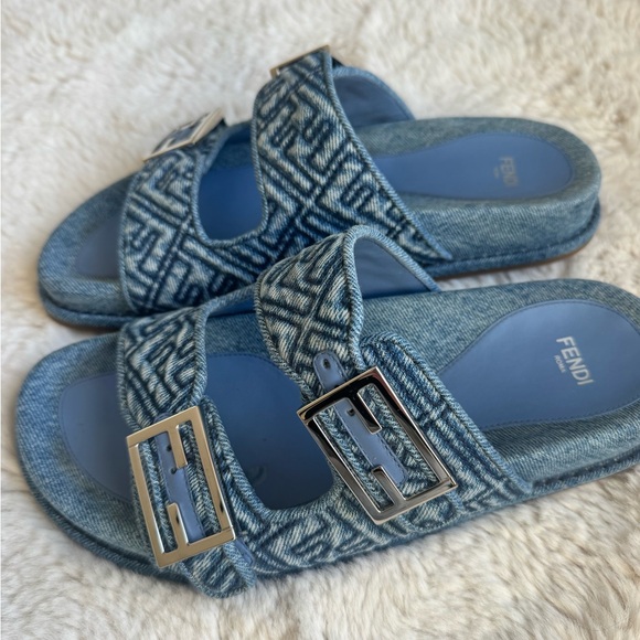 Fendi women’s Denim Blue Sandals - Picture 4 of 12